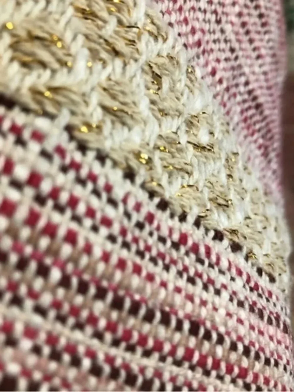 Cherished Traditions tasseled ivory throw